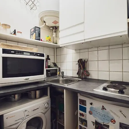 Charming At The Heart Of The Marais Appartamento Parigi