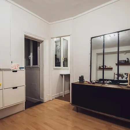 Charming At The Heart Of The Marais Appartamento *